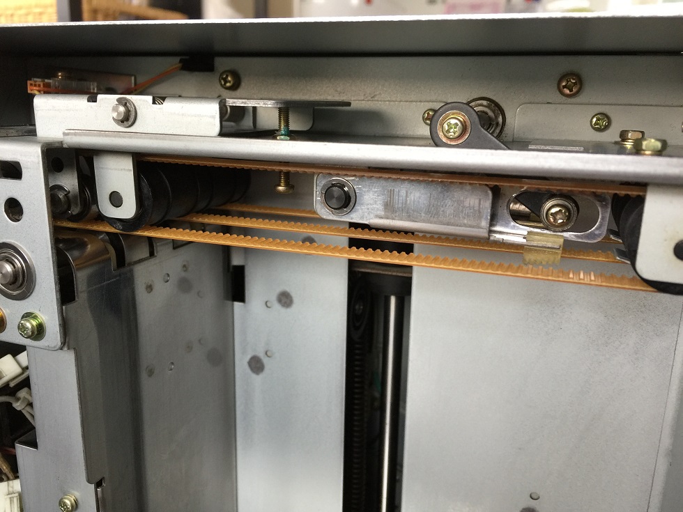 ERD-20Q 新札対応済み両替機 高額紙幣 グローリー製