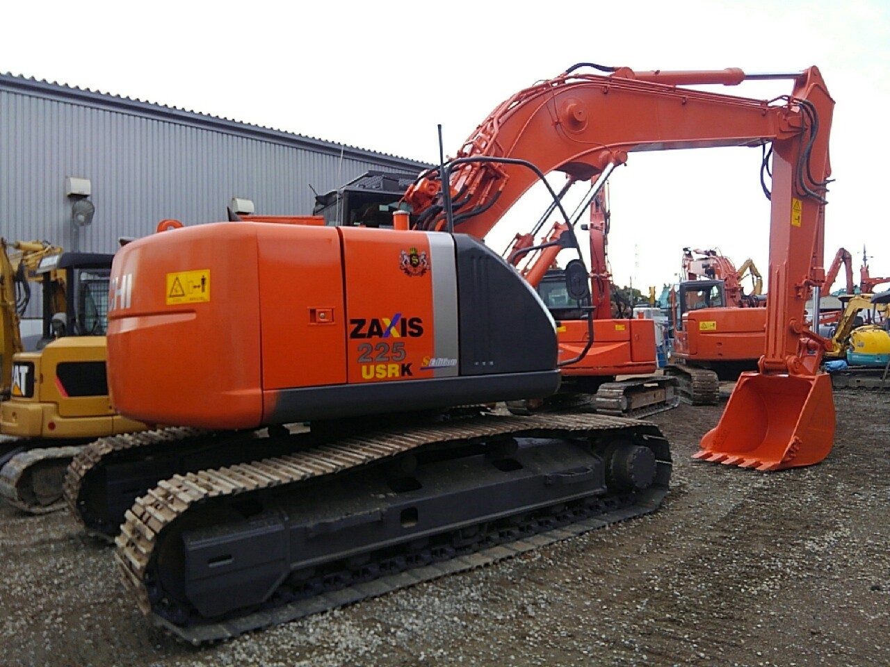 K33703】ZX225USRK-3HG Sｴﾃﾞｨｼｮﾝ | 特選解体重機 | 株式会社アタッチリンク