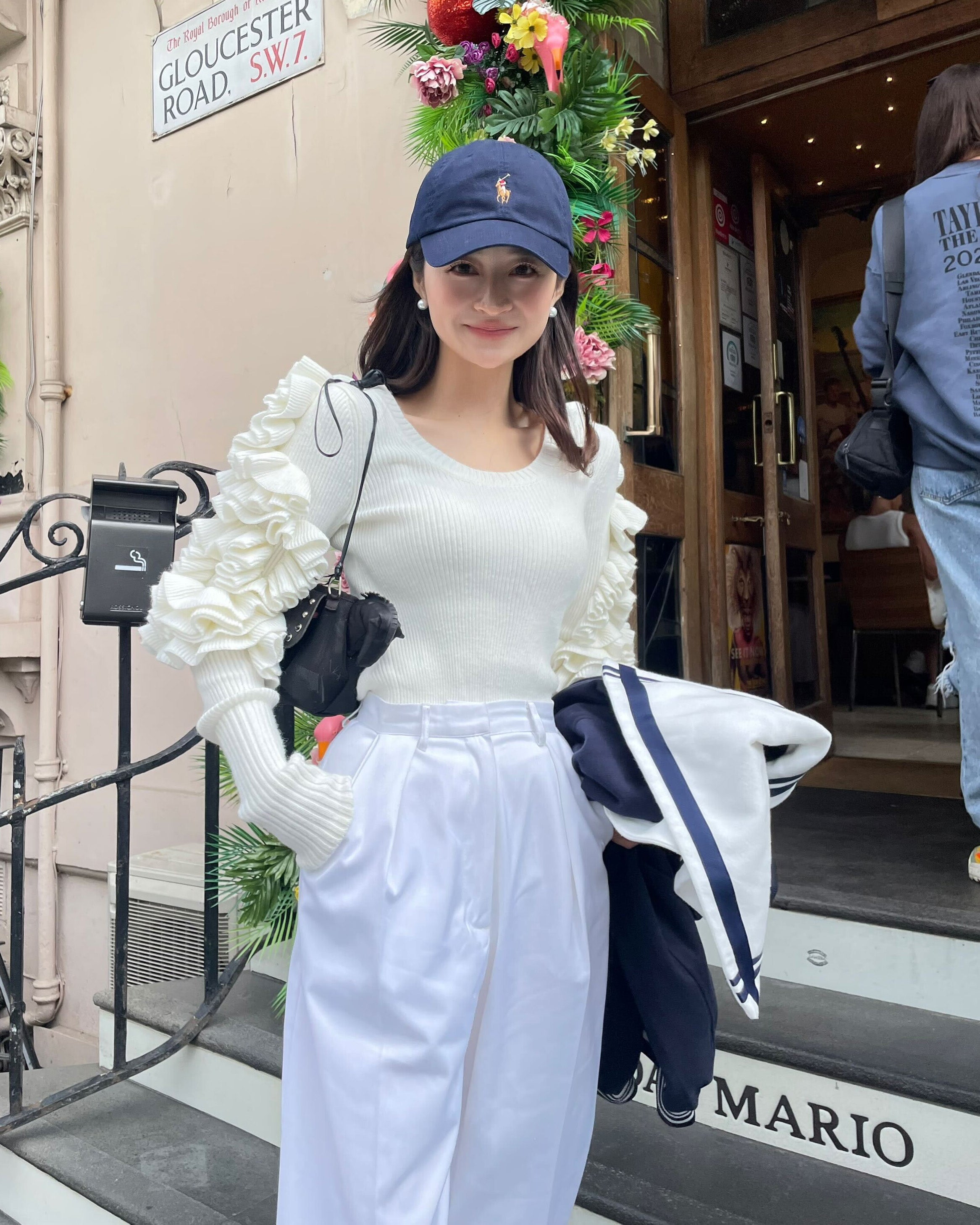 IMG_4017.jpg?v=1727760041&