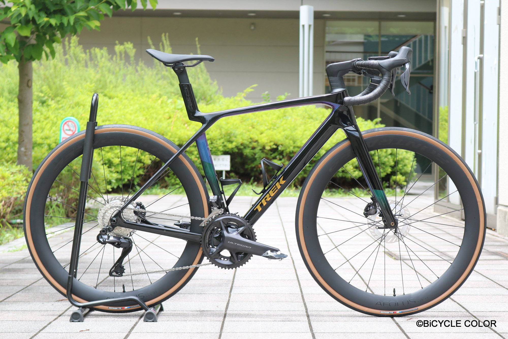 第8世代目となったオールラウンダー New MADONE(マドン)！」 SL5、SL6