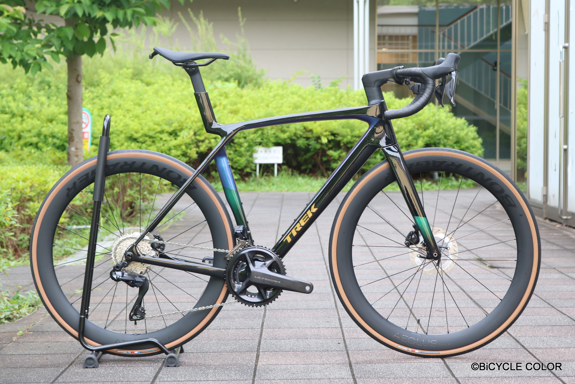 ご納車バイクの紹介㊲ ～美しいフレームカラーの新型MADONE(マドン