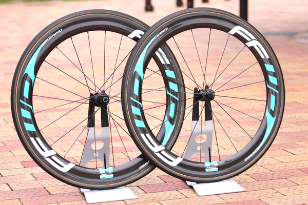 Fast Foward (ファストフォワード) F6R ビアンキ チェレステカラー