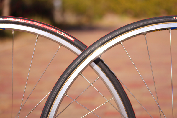 クラシカルな手組ホイール MAVIC（マヴィック） REFLEX レコードハブ手