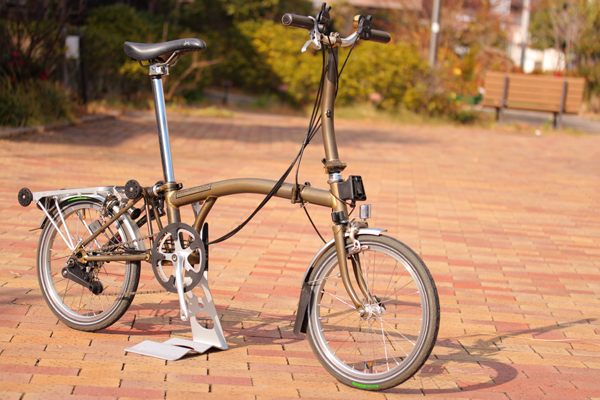 美しい溶接痕はもはや芸術。Brompton （ブロンプトン） S6L RAWカラー