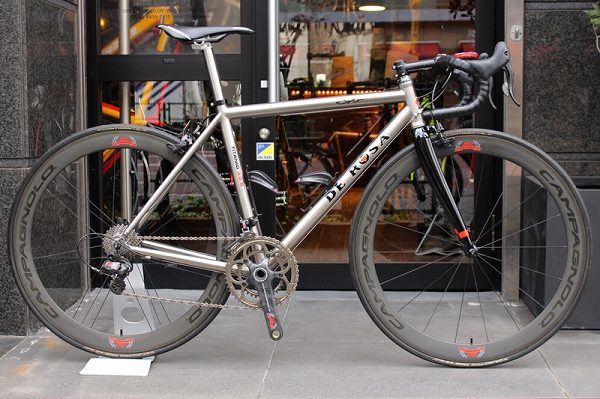 定価総額200万円オーバー！DE ROSA デローザSOLO 80周年 入荷 - 買取