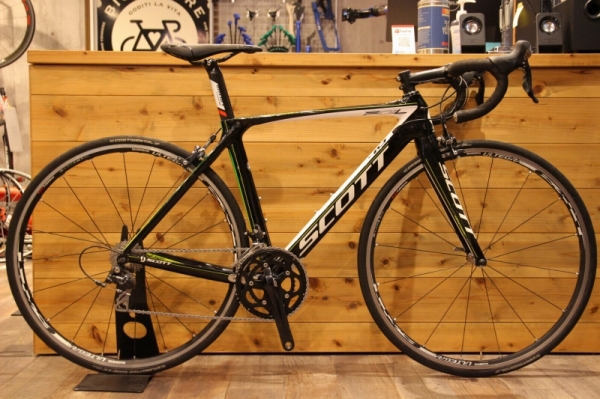スコット SCOTT フォイル FOIL 40 2013年 シマノ 105 が入荷