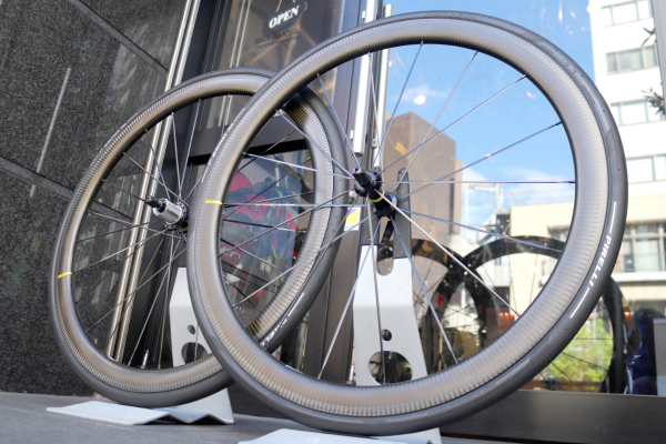 マヴィック MAVIC コスミックカーボン COSMIC PRO CARBON SL UST