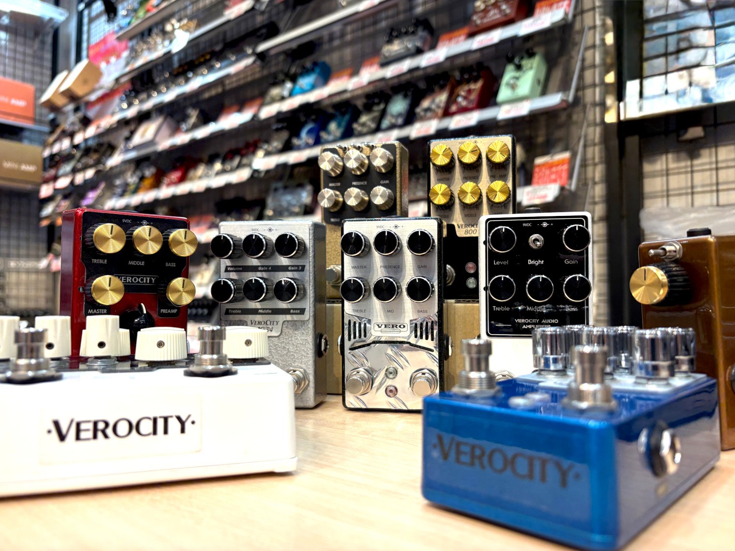 VEROCITY Effects Pedalsの魅力と進化に迫る | BIGBOSS オンライン