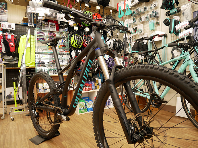 SPECIALIZED Men's Stumpjumper ST 27.5 2019年モデル – スポーツ