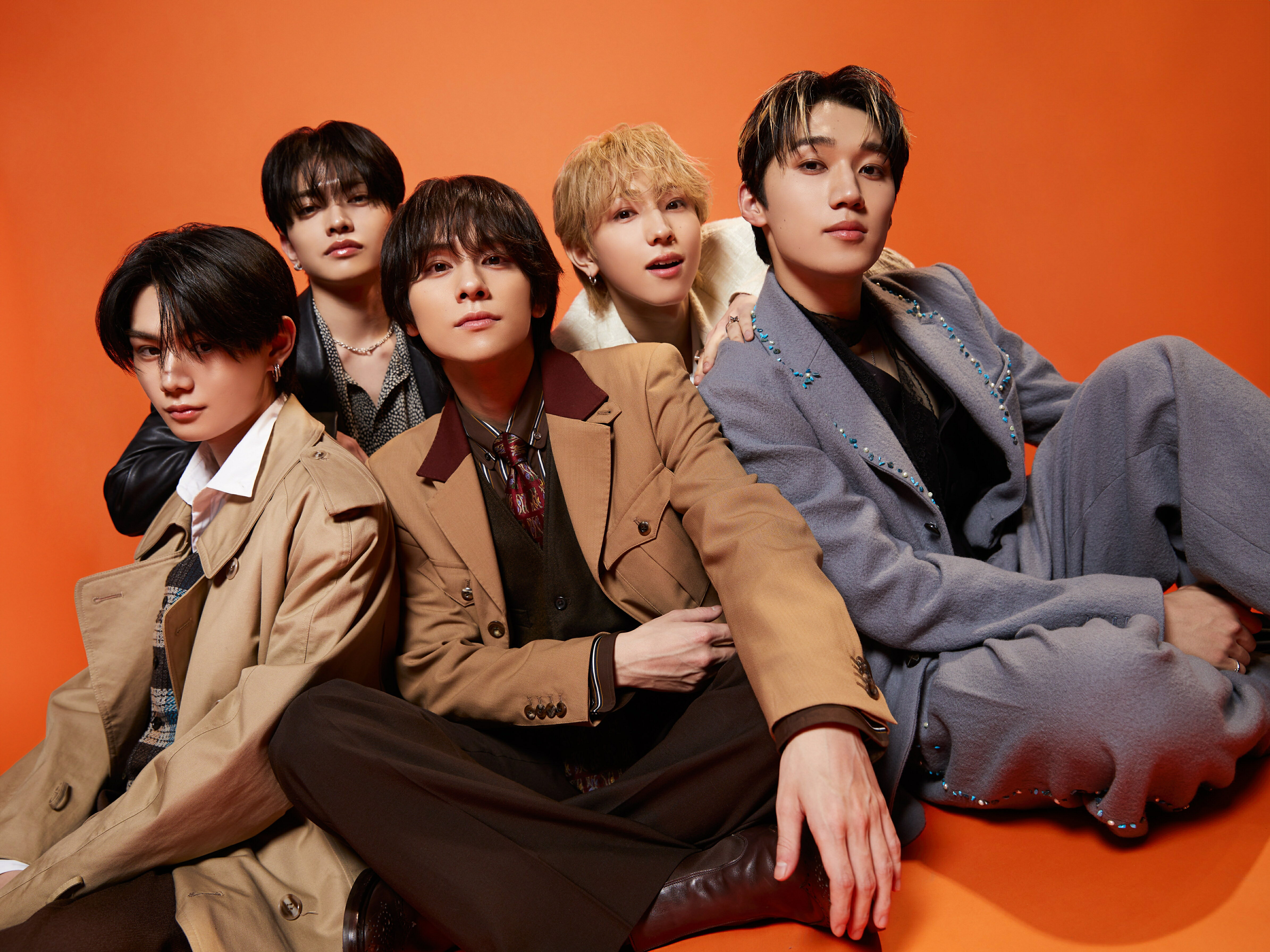 WILD BLUEにしか表現できないヤンチャさ!? 新曲「Glitch」制作背景を