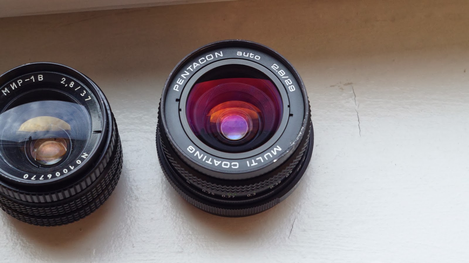 Test wide-angle lenses. Primagon 35/4.5 vs PENTACON 2,8/29 vs Mir