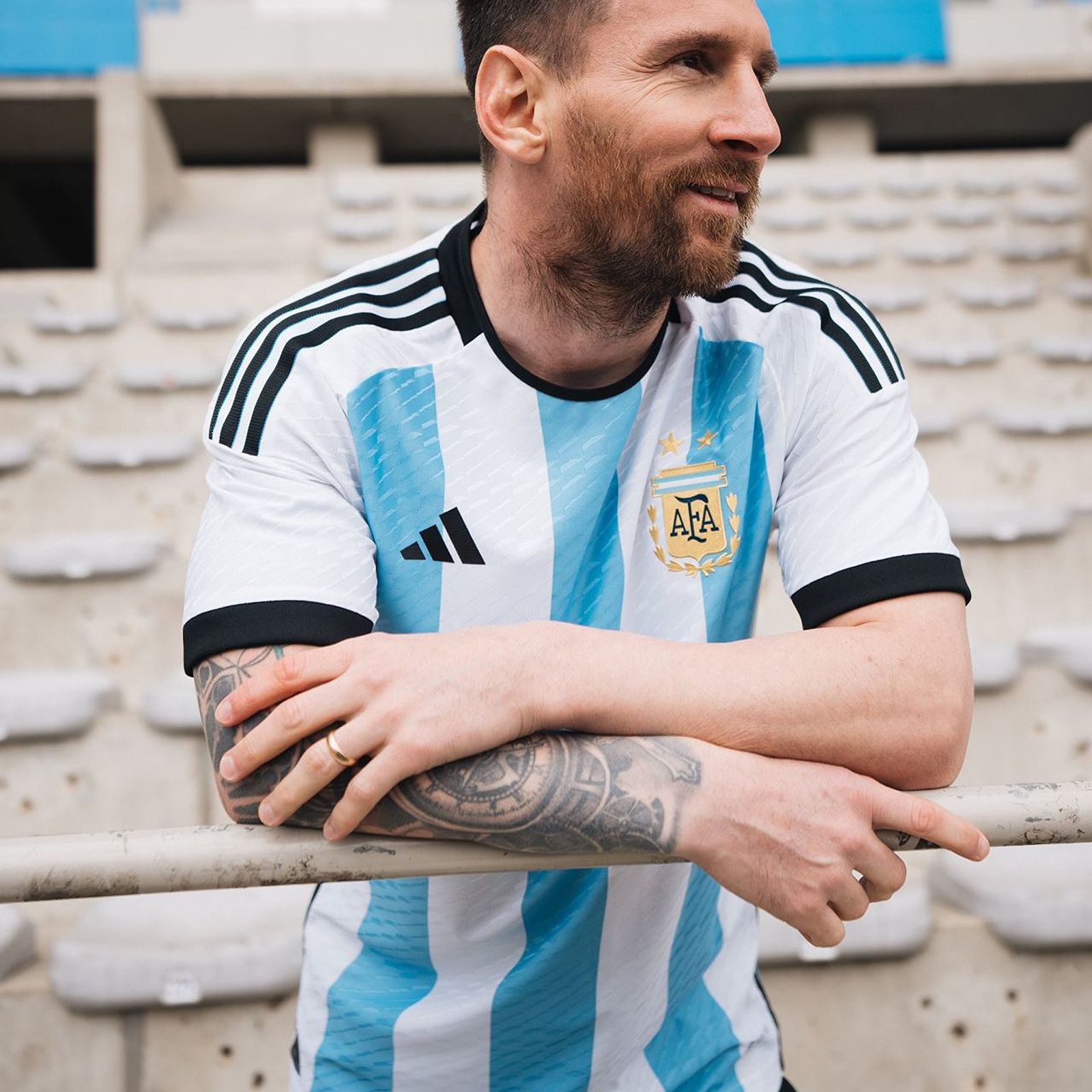 正規品 メッシ 2022カタールW杯 アルゼンチン オーセンティック