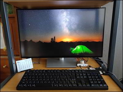 DELL 27インチ4Kモニター U2723QEのレビュー｜付属ケーブルに不具合