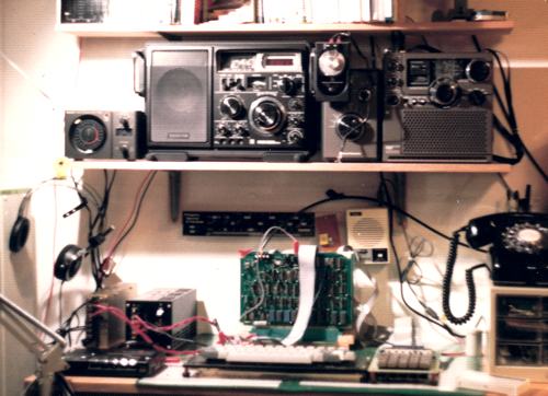 BCLを懐かしみ ANDO AM/FM/SW 5バンドラジオ「ER4-330SP」を入手 | 