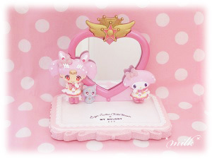 希少品）サンリオ マイメロセーラームーン ルームライト×ミラー付き