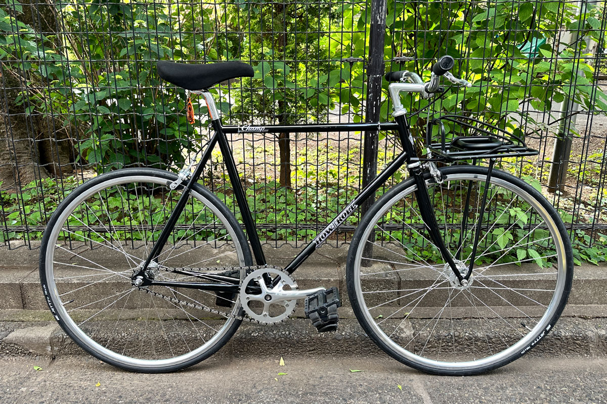 Simple custom HOW I ROLL CHAMP | W-BASE | BMX, PISTバイクを扱う