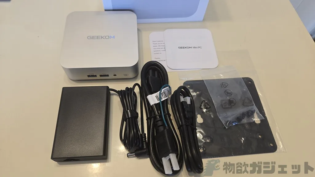 ミニPCでもデスクトップPC並みの性能「GEEKOM A6」レビュー : 11cm角に