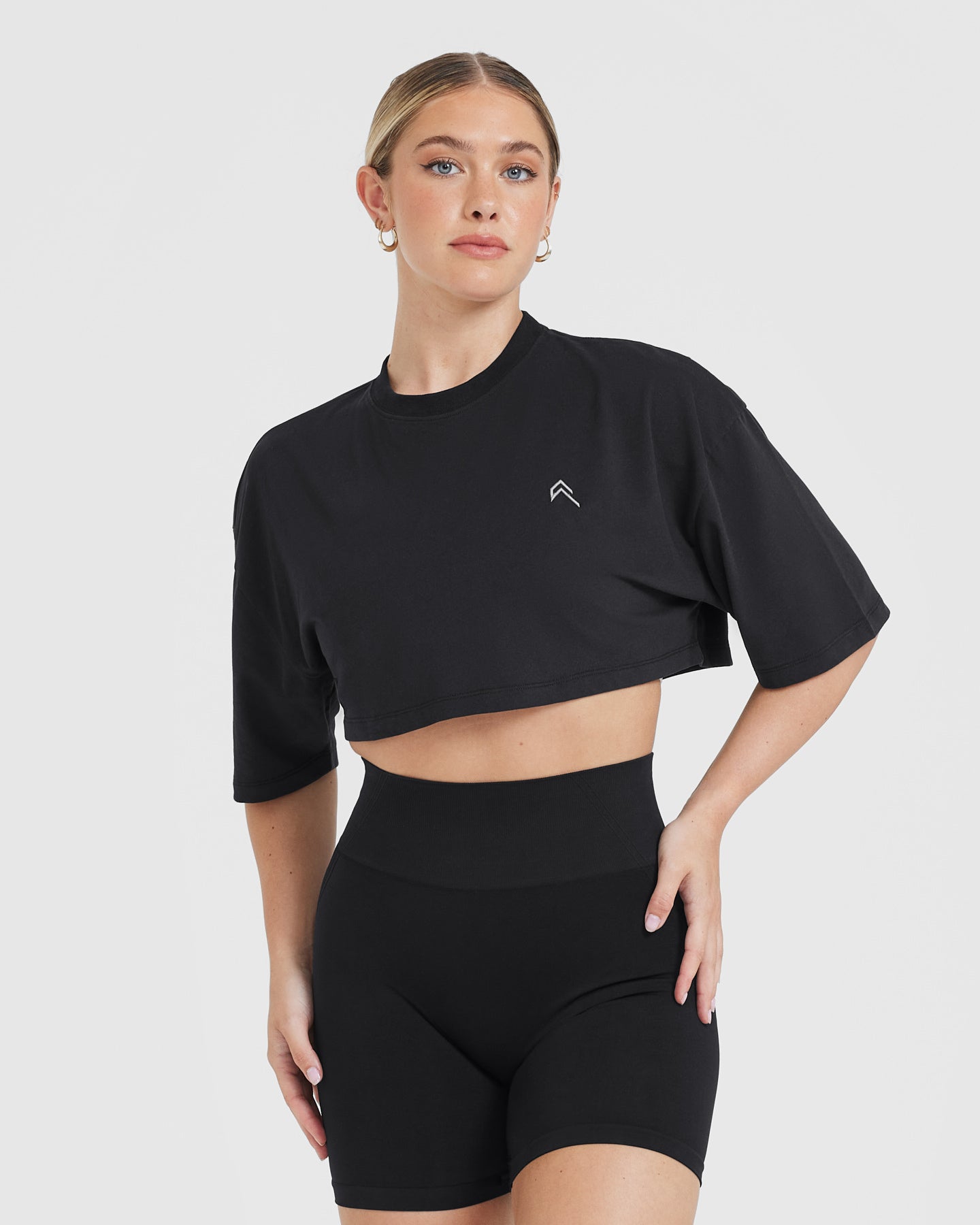 Black T-Shirt Women's Oversized - Cropped | Oner Active CA