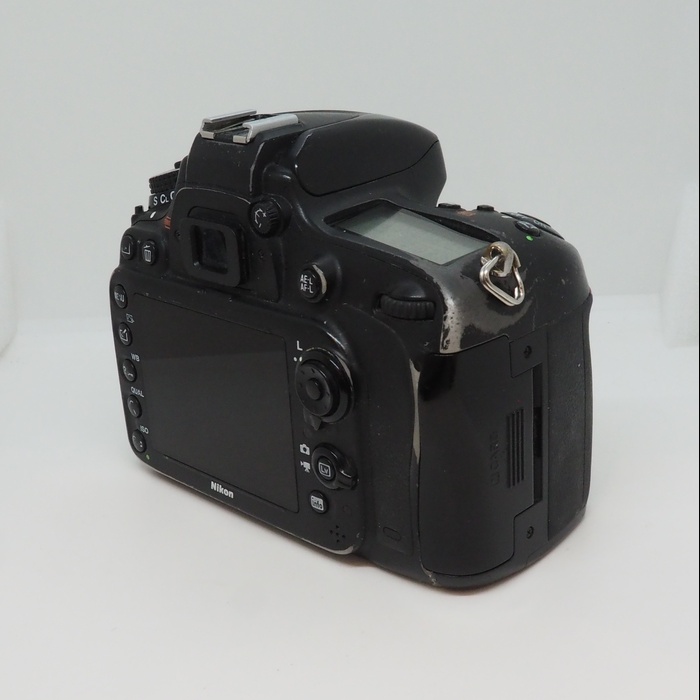中古】(ニコン) Nikon D610 ボデイ｜ナニワグループオンライン