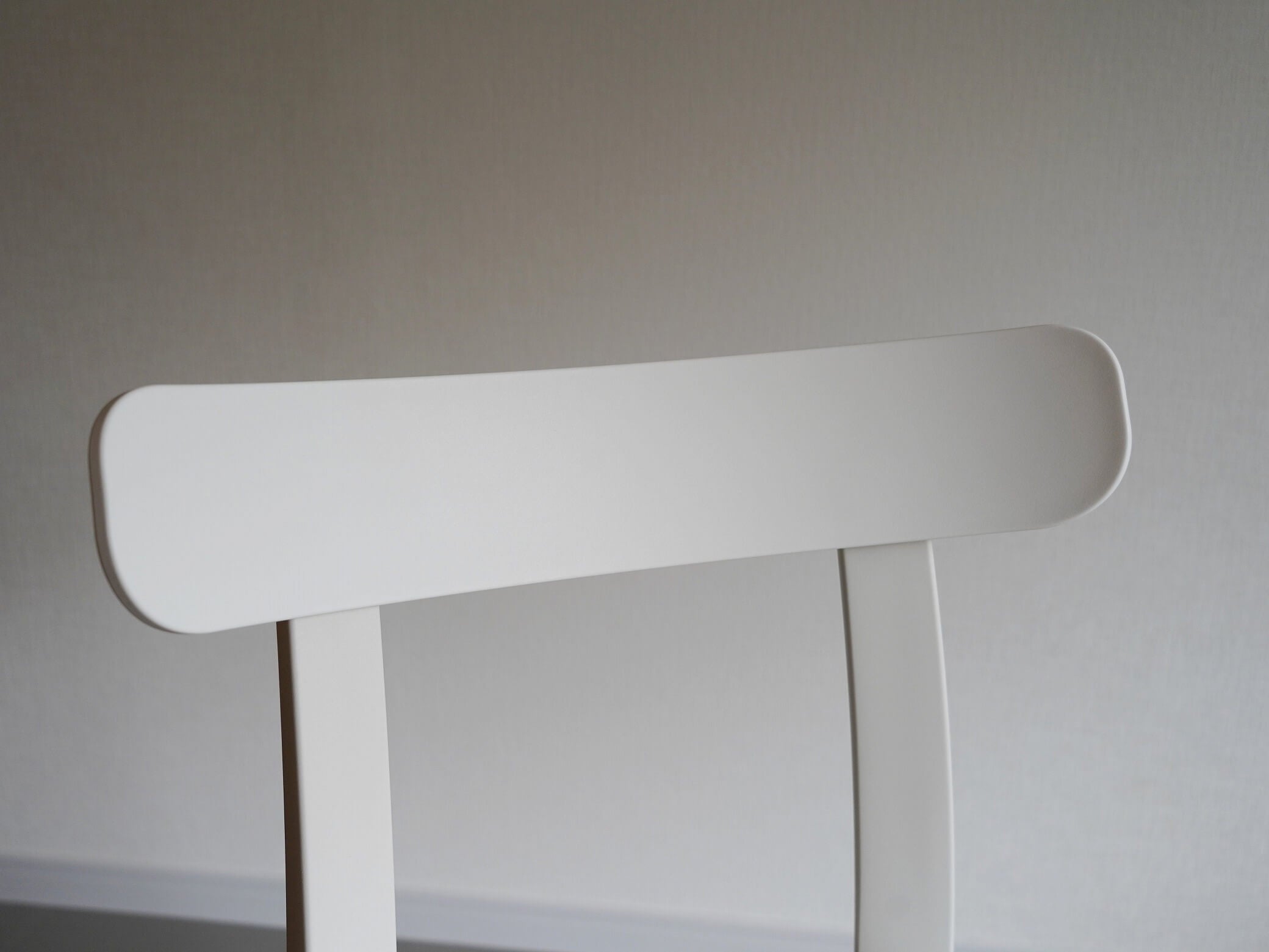 オールプラスチックチェア エーピ－シー ホワイト ジャスパー