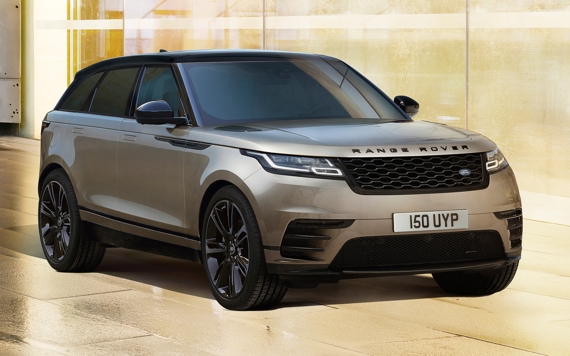 ランドローバー、「レンジローバー ヴェラール」2023年モデル 黒い装備