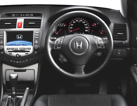 アコード（ホンダ）タイプS（2005年11月）｜カタログから中古車を探す