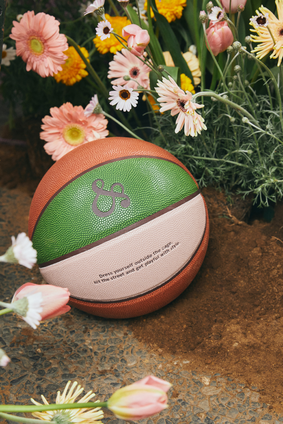 レイクレ・ともやんがプロデュースするバスケアパレルブランド「&RSON