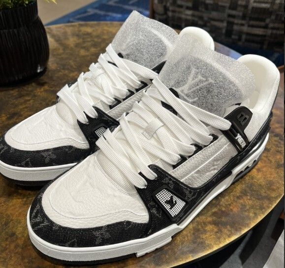 ☆LV☆ルイヴィトン トレイナー・ライン スニーカー (Louis Vuitton