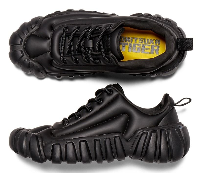 人気【すぐ届く】 オニツカタイガー DENTIGRE PUFF スニーカー
