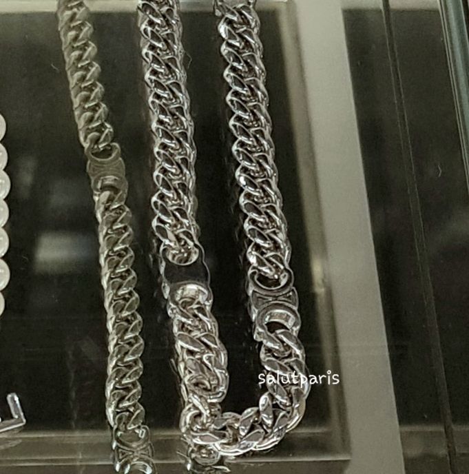 送料込*セリーヌ*トリオンフスモールグルメットリンクネックレス