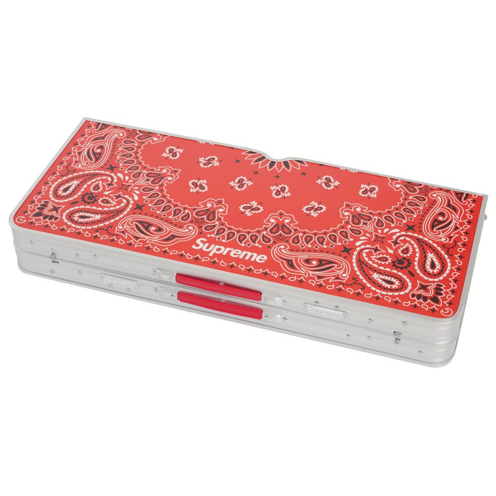 本物保証 /関税・送料無料】Supreme x Coleman Folding (Supreme