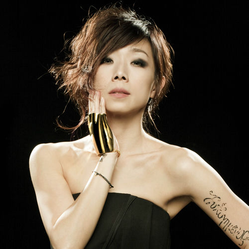 サンディー・ラム: アルバム、曲、コンサート | Deezer