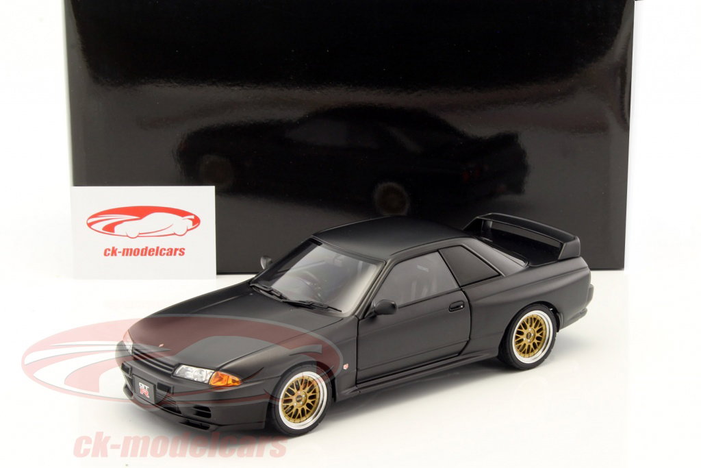 AUTOart 1:18 Nissan Skyline GT-R (R32) Tuned Version frosted black