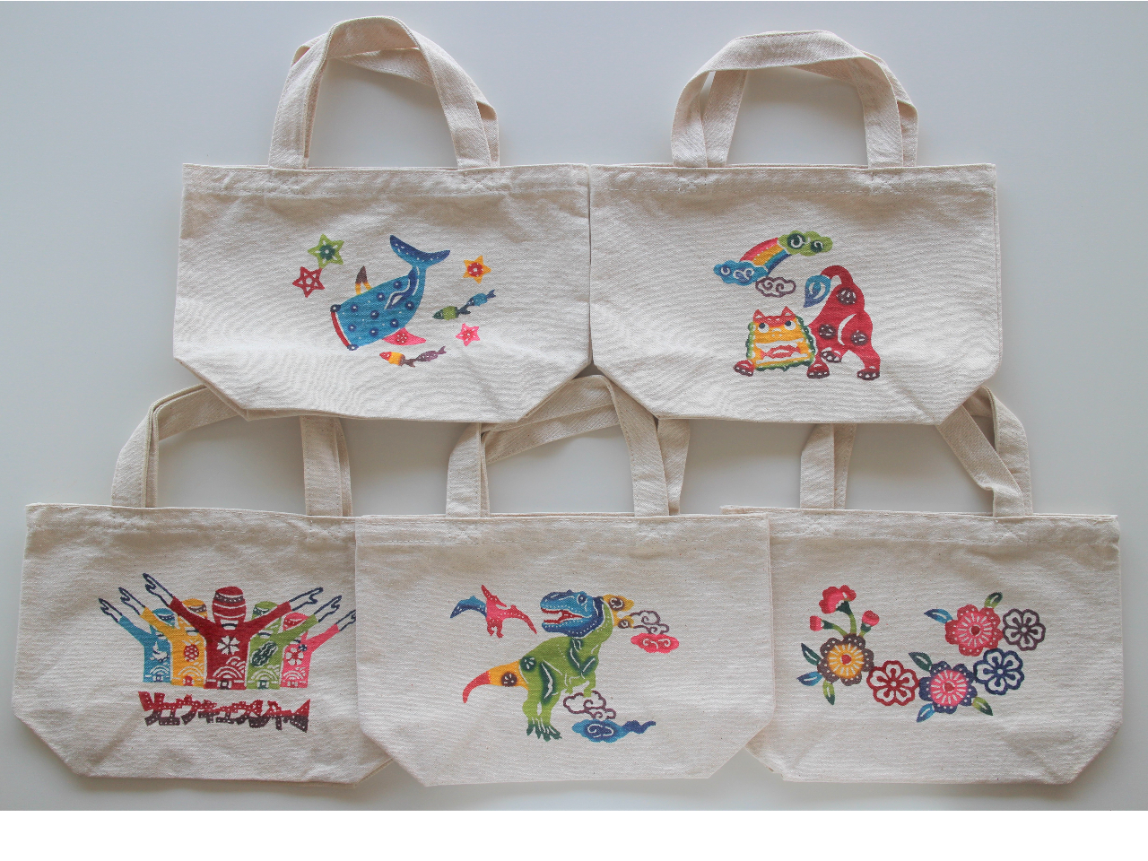 紅型染め体験 トートバッグ(小)】 沖縄旅行の思い出作りに！雨でも