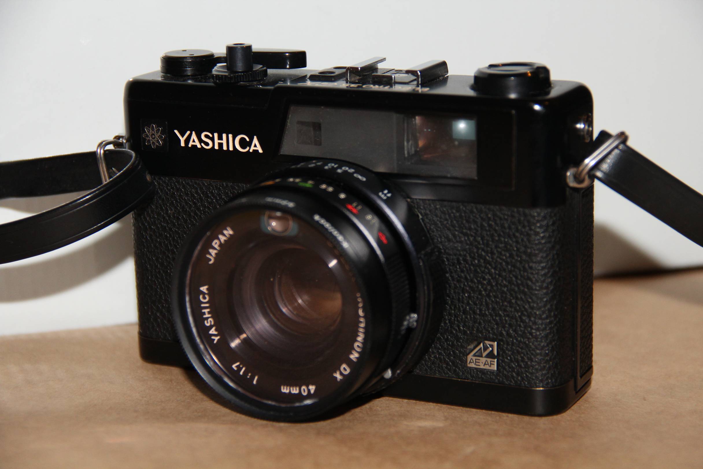The Electronic Sunsets with the Yashica Electro GX · Lomography