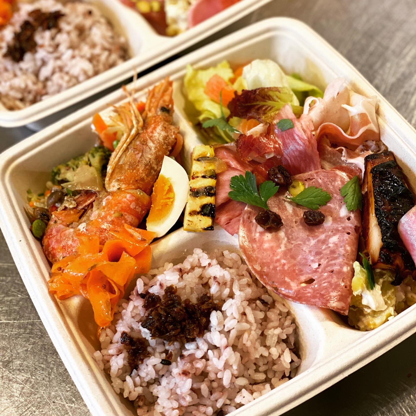 eight hills delicatessen エイトヒルズ - parties to go