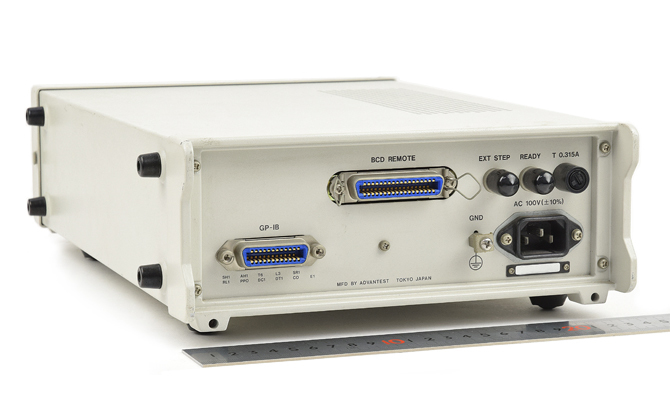 ADVANTEST 直流標準電圧電流発生器 TR6142 | ORIGINALMIND オリジナル