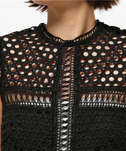 self-portrait（セルフポートレート）の「self-portrait ミディ丈