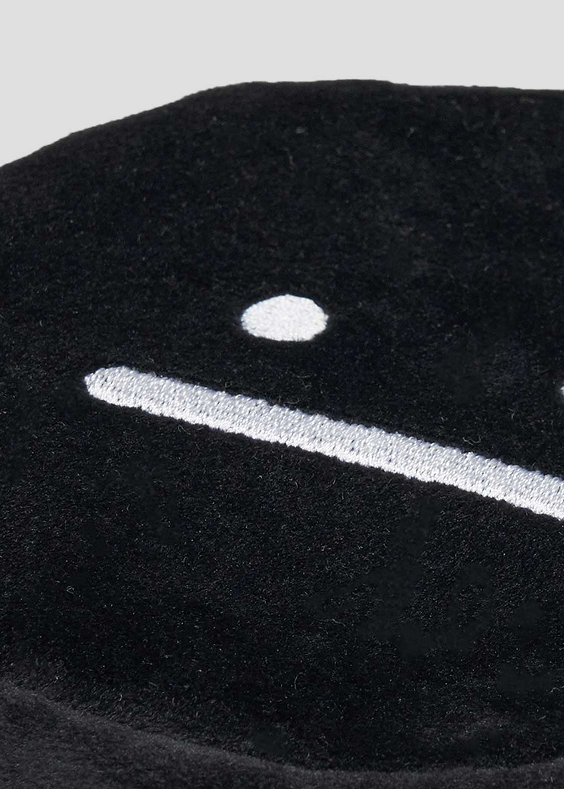 ビューティフルシャドーズーム｜フェイスポーチ｜ユニセックス