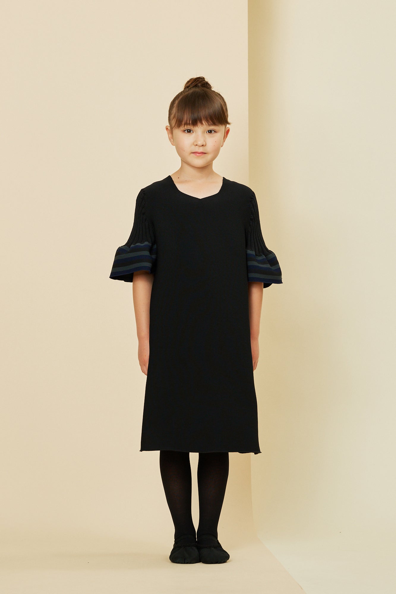 POTTERY KID SHORT BELL SLEEVE FLARE DRESS