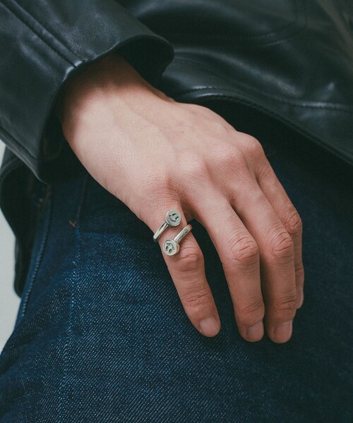 EXCLUSIVE】Double Happy Face Free Ring（リング）｜BILL WALL
