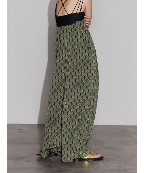 UN3D.（アンスリード）の「CRYSTAL PLEATS AIO P / クリスタルプリーツ