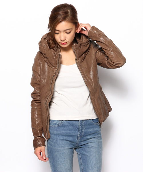 goa（ゴア）の「ｺﾞｰﾄﾚｻﾞｰﾋﾞｯｸﾌｰﾄﾞｼﾞｬｹｯﾄ（ライダースジャケット）」 - WEAR