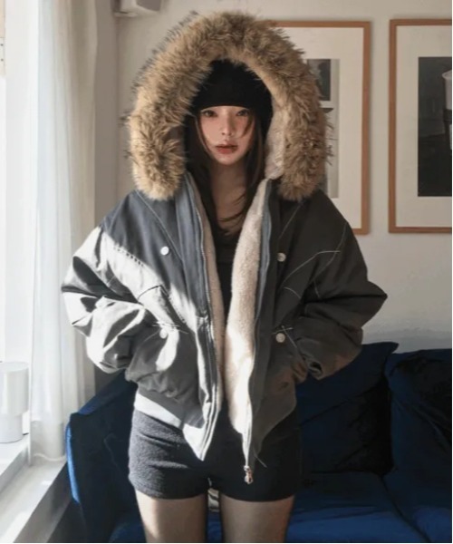 ボリュームフェイクファーフードブルゾン/あったか裏ボアブルゾン Y2K