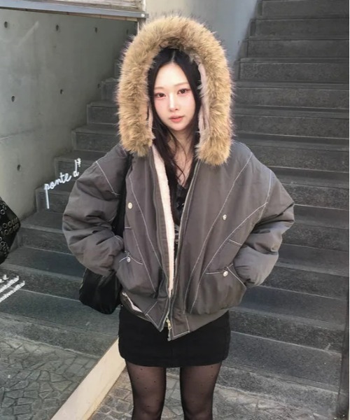 ボリュームフェイクファーフードブルゾン/あったか裏ボアブルゾン Y2K