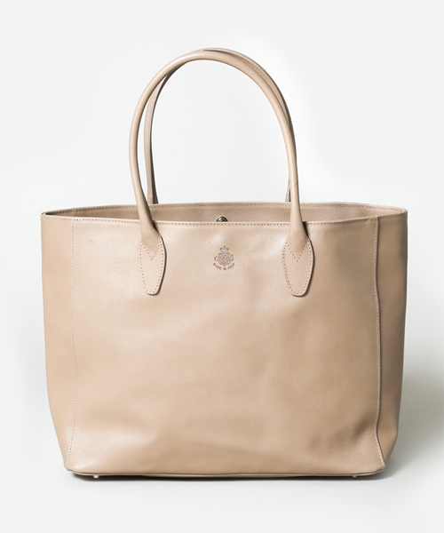 NANO universe（ナノユニバース）の「イタリア製サフィアーノトート