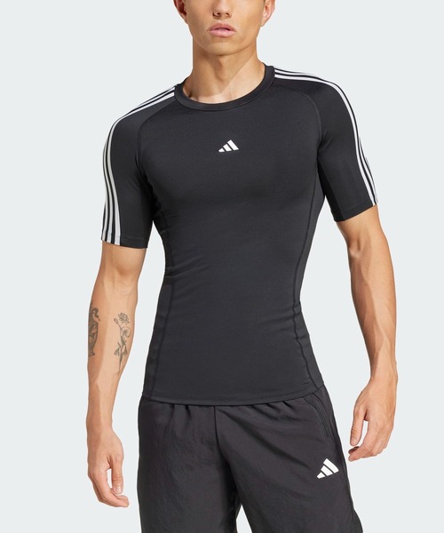 セール】テックフィット コンプレッション トレーニング スリー