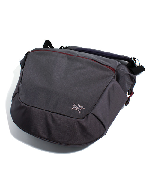 BEAMS（ビームス）の「ARC'TERYX / MISTRAL 16（ショルダーバッグ