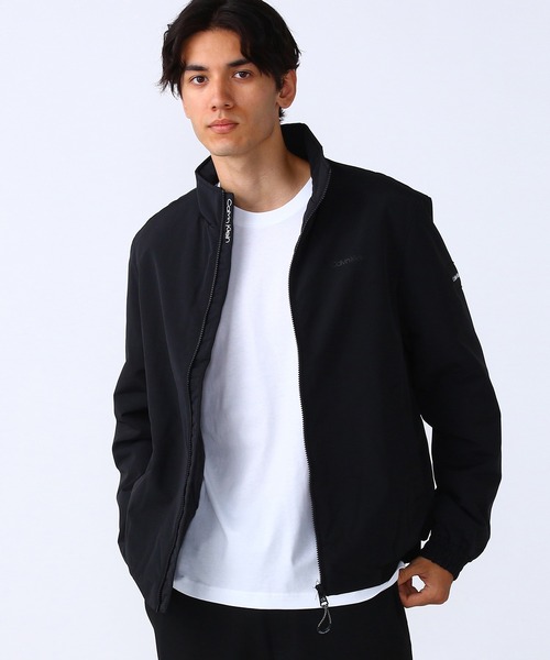 Calvin Klein（カルバン・クライン）の「エッセンシャル パデッド