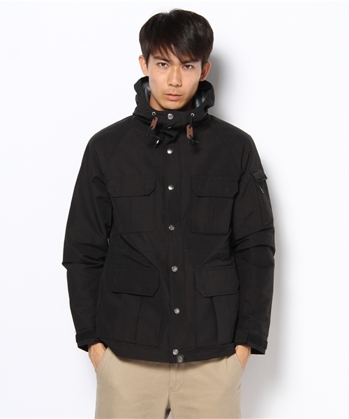 A BATHING APE（アベイシングエイプ）の「MOUNTAIN PARKA（マウンテン